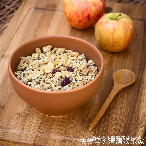 苹果|一天当中,这3个时间段吃苹果,减肥效果会更明显,你吃对了吗