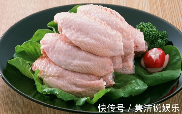 美味佳肴|比可乐鸡翅更受欢迎的鸡翅,不放一滴油就贼香,孩子特别喜欢吃