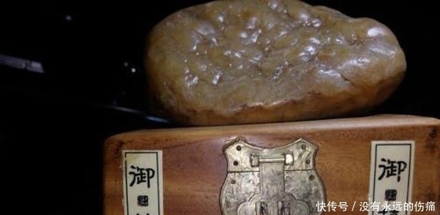 石头|因改名而“暴涨”的玉石,一块石头炒至1000万,如今摆地摊无人要