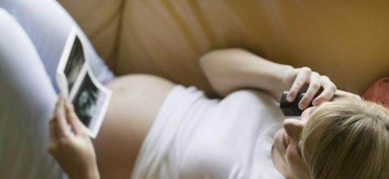 胎儿|怀孕后,孕妇可别这样睡,可能导致胎儿缺氧,孕妈要注意