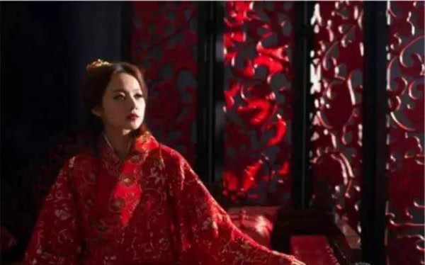 句句|俗语:“官不入民宅,父不进子房”啥意思?老祖宗的话句句在理!