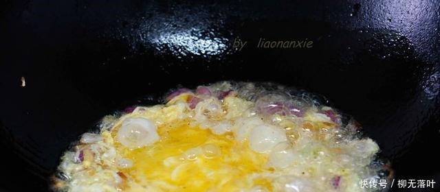 换个方法吃面条,比焖面简单比捞面好吃,20分钟做好端上桌!