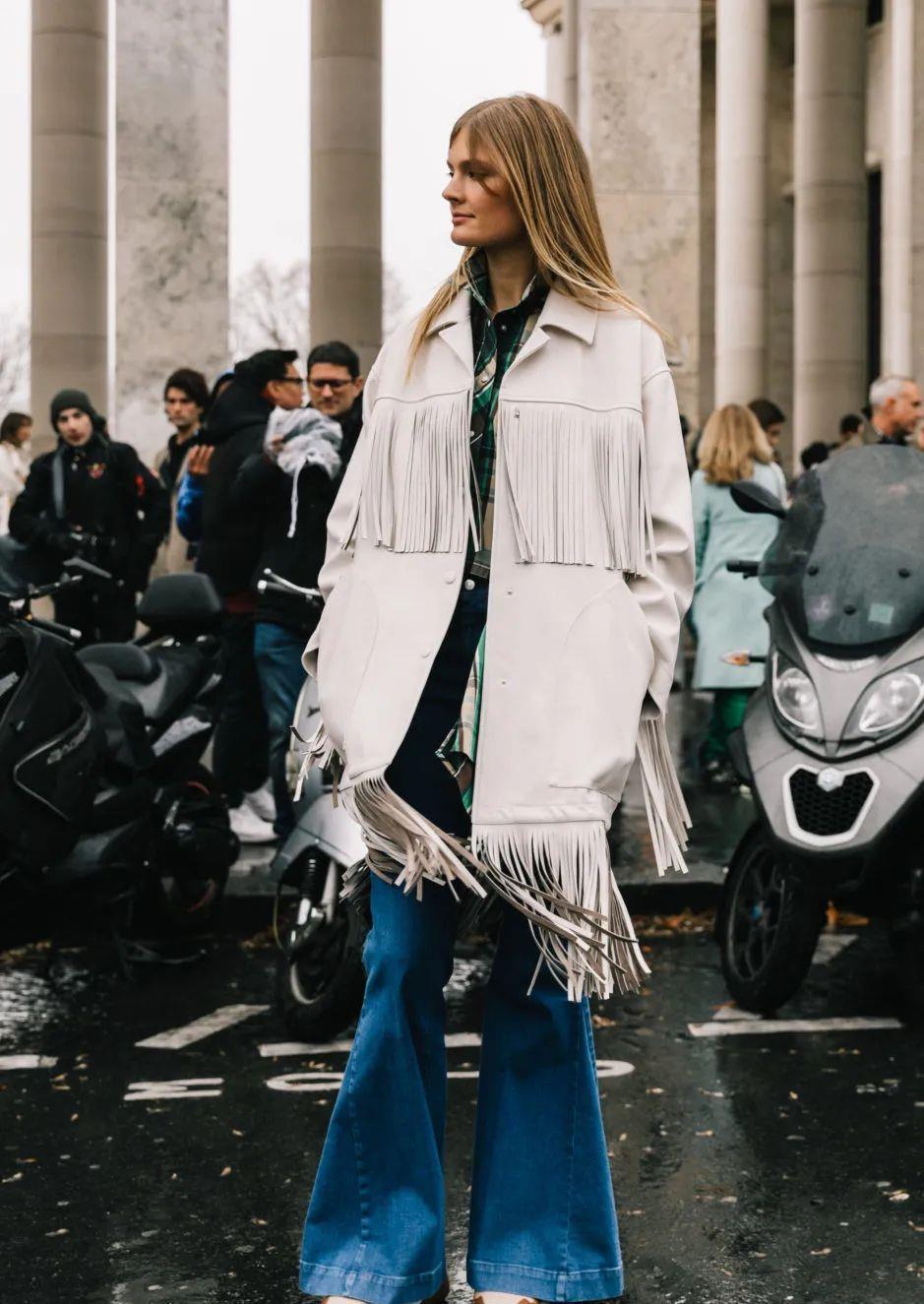 原来大衣配平底鞋也很好看!记住3个公式,小个子也能穿出高挑感