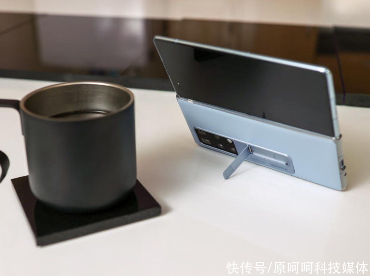iphone|厉害！2021年最佳手机推荐：评价最高5款的手机，谁是你的最爱？