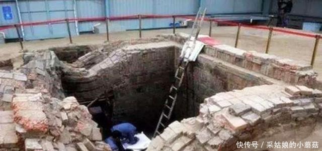 揭示|工程队无意间挖出一古墓,志文中显示6个字,从此揭示一传奇女性!