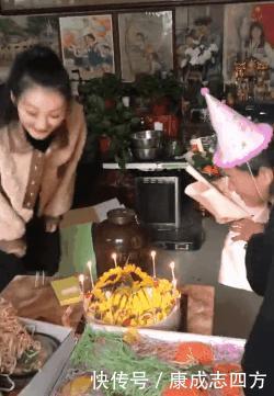 ·ÛË¿|Ì«¸ßµ÷ÁË£¬³ÂÑÇ骸øÆÅÆÅÇìÉú£¬´©Ã«ÈÞÍâÌ×Ðãʱ÷Ö£¬ÓÖȦһ²¨·ÛË¿