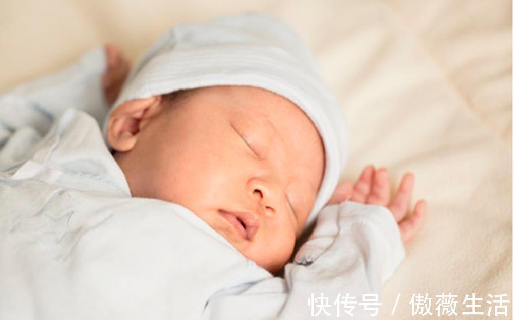 小宝宝|宝宝睡觉有这几种行为,说明他们身体不舒服了,家长要及时去医院
