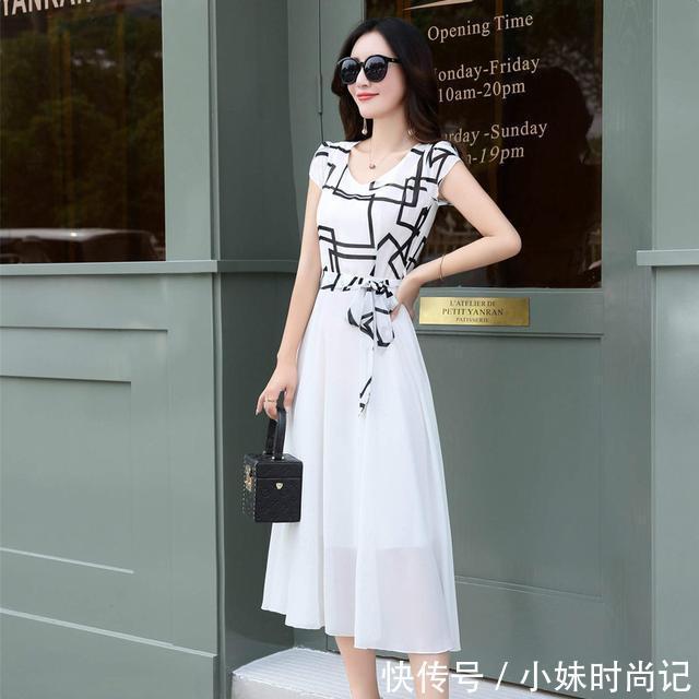 风情|夏日风情的连衣裙在精不在多,款款穿出夏日清新气质