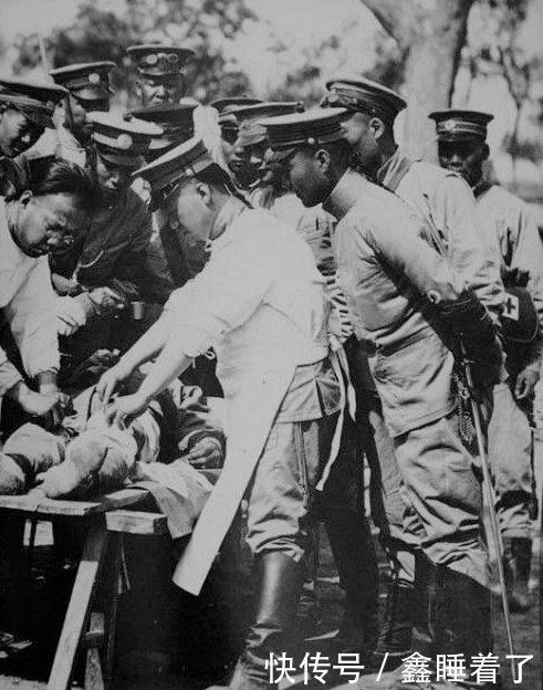 次于|真实的晚清军队，极具现代化，不次于西方军容