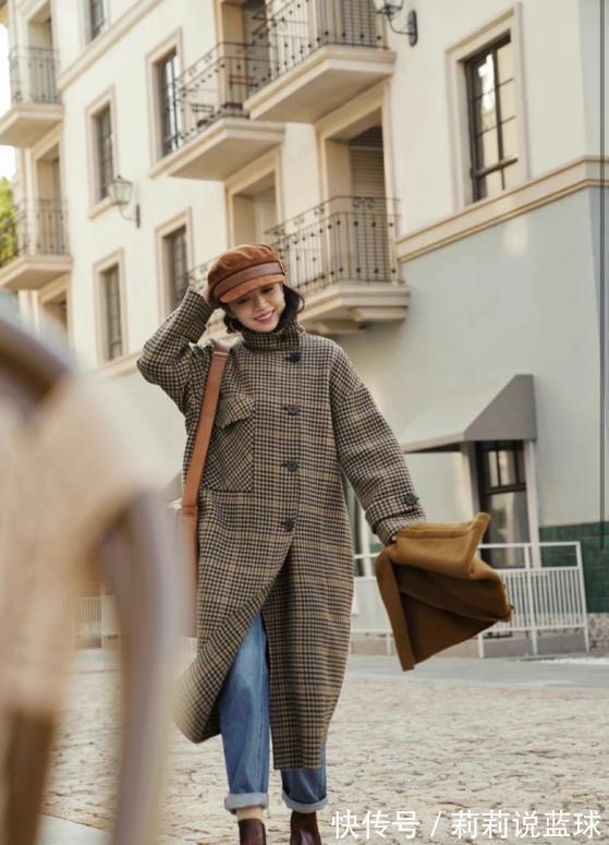 穿搭 女性45岁以后一定要学的穿搭,颜色大气显气质,款式时髦显年轻