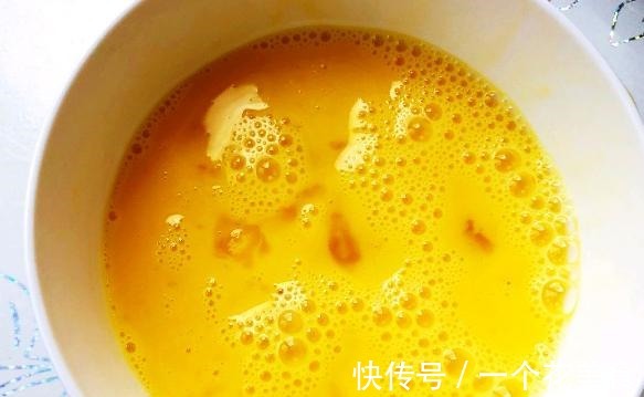 素辣椒|酱炒鸡蛋辣椒,简单的食材,不简单的美味!好吃下饭,太香了!