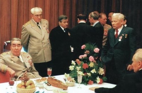 法国|苏联全力援助越南，每年支援20亿美元，到底有什么目标？