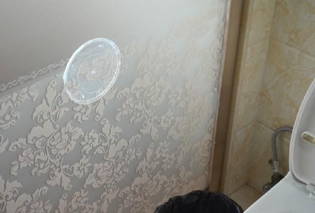 圆形打包盒你还舍得扔掉吗?放在卫生间太有创意了,省钱又实用