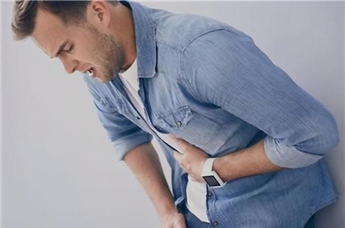 肠胃病|喝茶不注意种类，会喝出高血压、肠胃病？辟谣：喝茶没那么多事