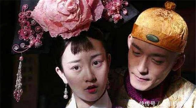 桌子|她是丫鬟,却能与慈禧太后同在一桌子吃饭,旁边嫔妃站着