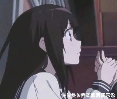 娃娃机|小可爱动漫情头｜世界是像个巨大的娃娃机，我隔着玻璃只想要你。！