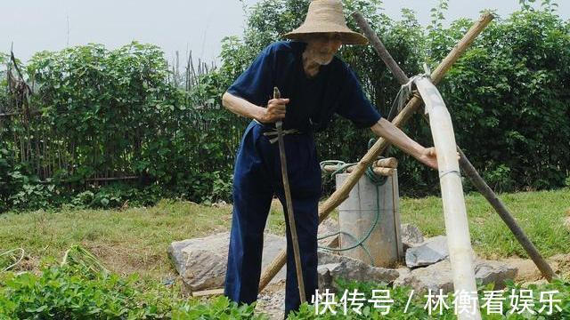 汗性|“老年臭”到底是什么50岁以后,坚持做好这些事,再老也没味