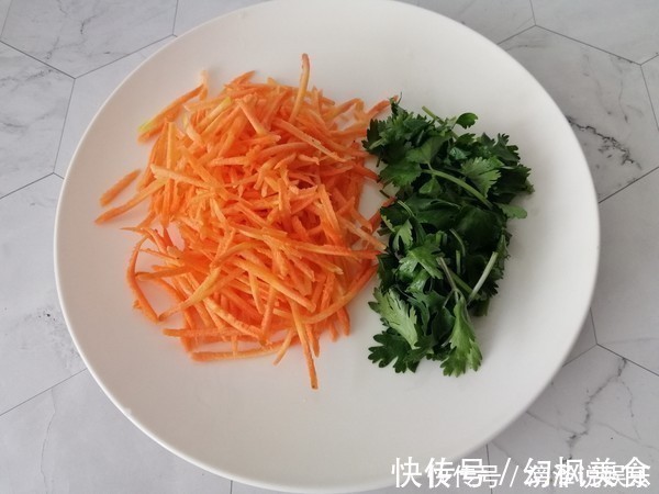 苦菊|这菜是“刮油王”,隔三差五吃一点,清早排出隔夜黑臭便,无肚腩