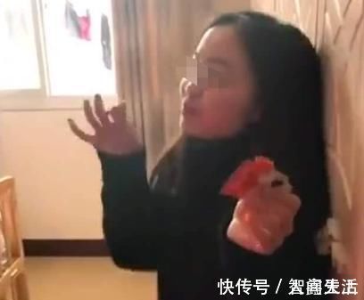 辣条|8岁女孩下巴成“马蜂窝”，5毛钱一包的辣条，还在给孩子吃么