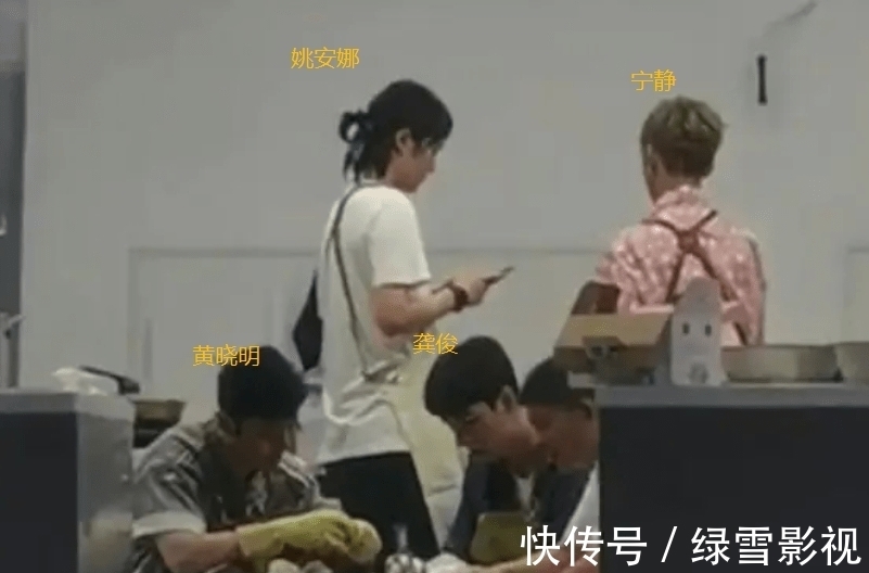 檀健次|娛記曝龔俊缺席《中餐廳》細(xì)節(jié)：找檀健次替補(bǔ)，節(jié)目死磕他回歸？