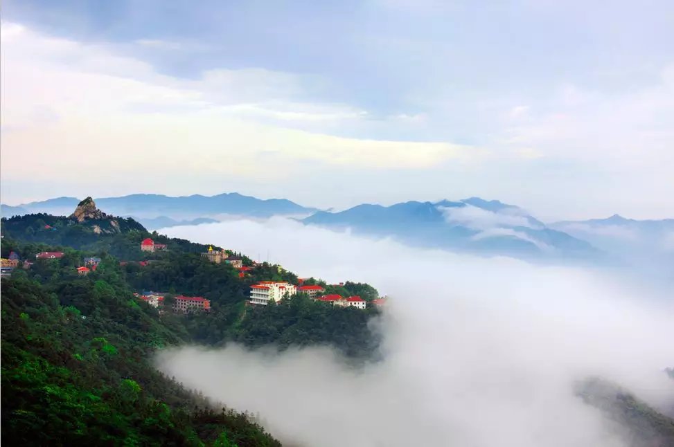 《你好，李焕英》鸡公山景区3月1日至3月8日对所有女神免门票啦！