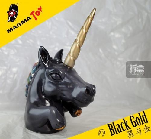 熔岩玩具 MAGMA TOYS 极具风格的独角兽 黑金海蓝潮玩摆件