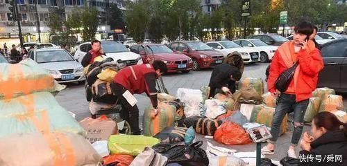 哥哥们|快递来了不要着急,千万不要上当,有一种骗局叫“货到付款”