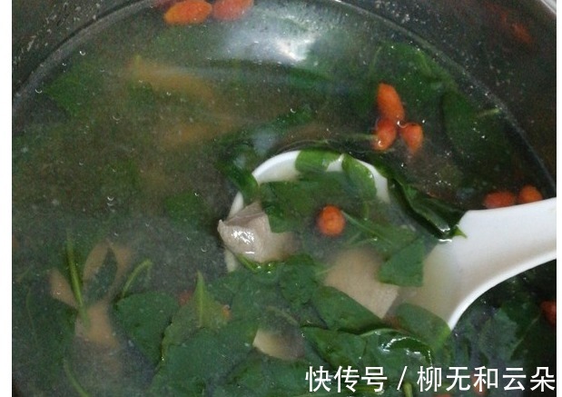 煮汤|入秋后，不管有钱没钱，多给家人喝这汤，养肝护肝，不懂真可惜！