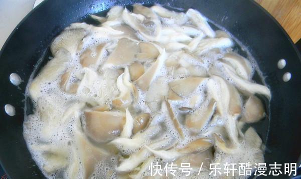 脱发|一定要学会这道菜,脱发慢慢远离,邻居都夸比以前年轻10岁
