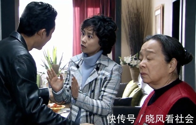 胡丽娟|《双面胶》:丽娟父母犯了4个错,你若重蹈,也会为女儿操碎了心