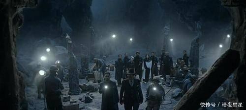 皇帝|同样是陵墓待遇却不同，一个保存完整，一个被洗劫一空