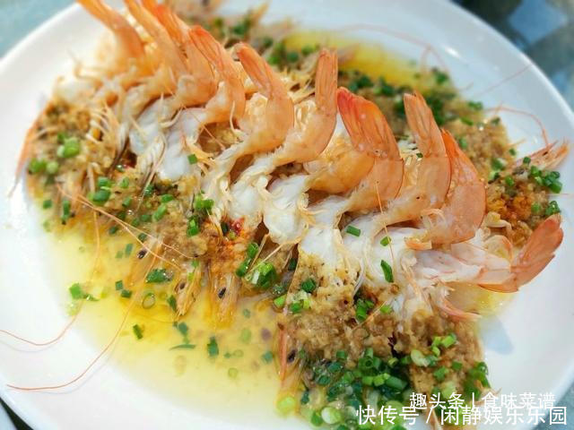 老丈人办升学宴,我随礼一千元,看看他安排的这桌菜,值多少钱