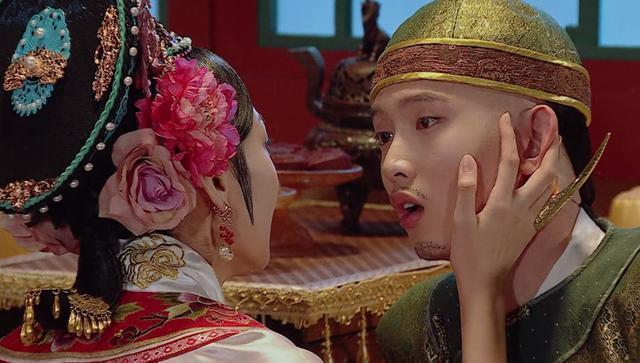 示范|陈宥维的演出被吐槽,引得郭敬明亲自示范,被赵薇称郭敬明演更好