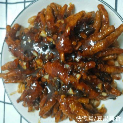 豆豉|别怪我没提醒你，这道豉汁虎皮凤爪一吃就上瘾