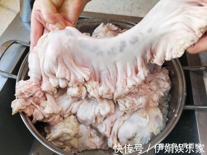 肉脂|熬猪油时,只加盐就错了,多加这2样,猪油又白又香,放1年都不坏