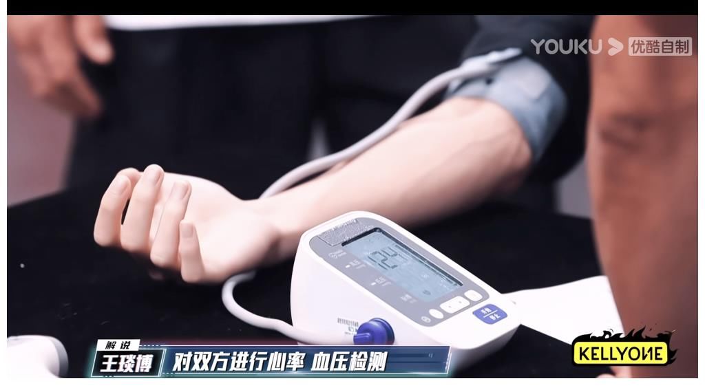 拳击比赛|拳拳到肉！张伟丽1打24，这档拳击新综艺确实够凶猛
