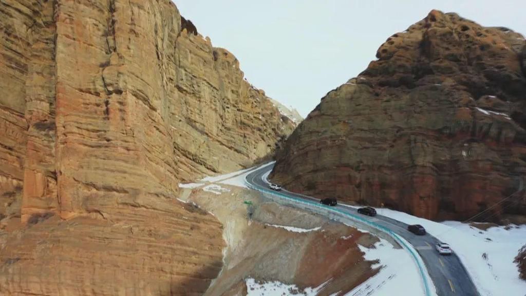 自驾游天山 牛年赏盛景