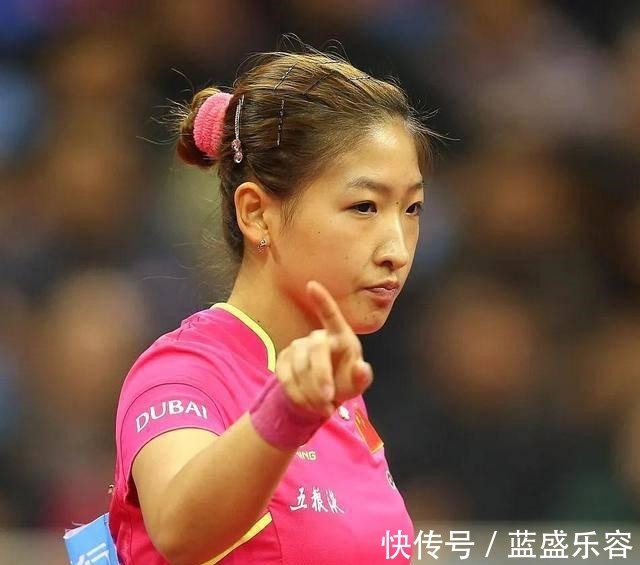 世锦赛|不愧女乒颜值与品牌担当!刘诗雯当选2021中国十大品牌年度人物!