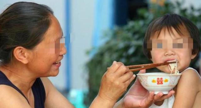 医生|4岁女孩午睡后却再未醒来,医生的话让奶奶愧疚,很多家长常犯