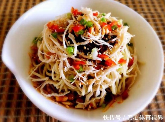 不想|家里来客人不想去饭店,炒几道的家常菜,香飘四溢,好吃到爆