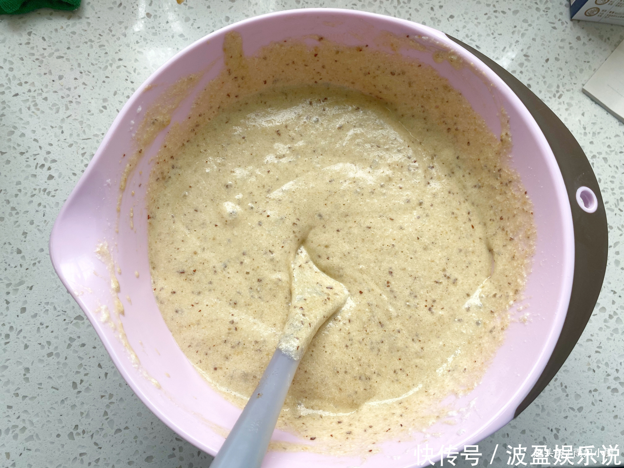 口感|红枣别只会煮饭了,用来做蛋糕枣香浓郁,口感松软越吃越香