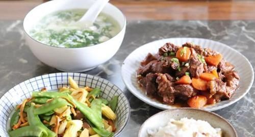 午餐|3年来,孩子的午餐我都这样做,现在她全班最高,别人都很羡慕!