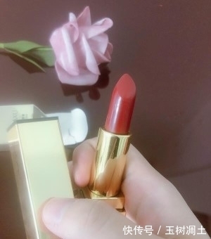 质地 口红只知道迪奥999?这几支显白滋润不挑肤,轻松涂出高级质感