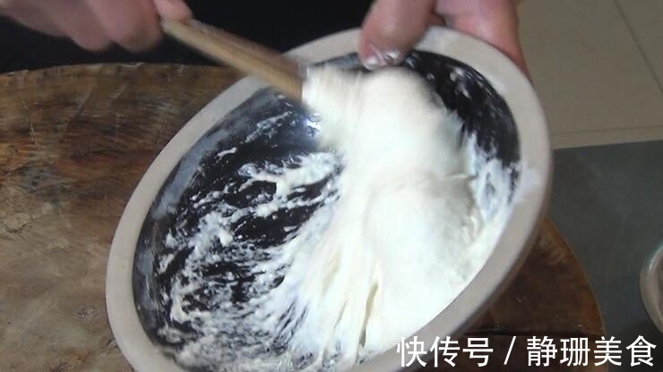 口味|秋天最受欢迎的一道汤:酸辣疙瘩汤,酸爽开胃,口味丰富