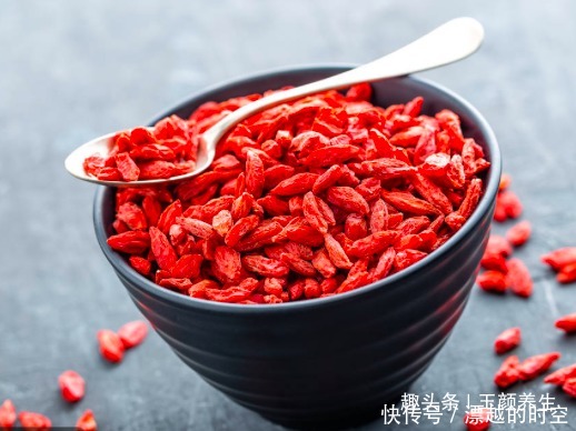 枸杞百利但有三害，危害极大，很多人不清楚，直到现在才明白