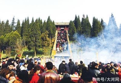 出道|河南“12小生”组团出道 登上国家非遗大舞台