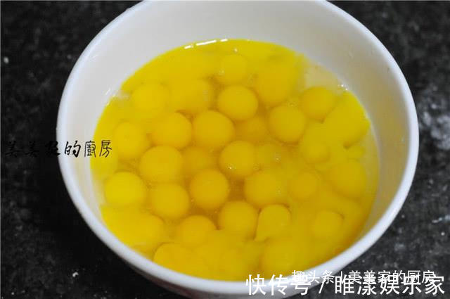 青豆|早餐不必太复杂,儿子最爱这,蒸一蒸卷一卷,比馒头省事比烧卖香