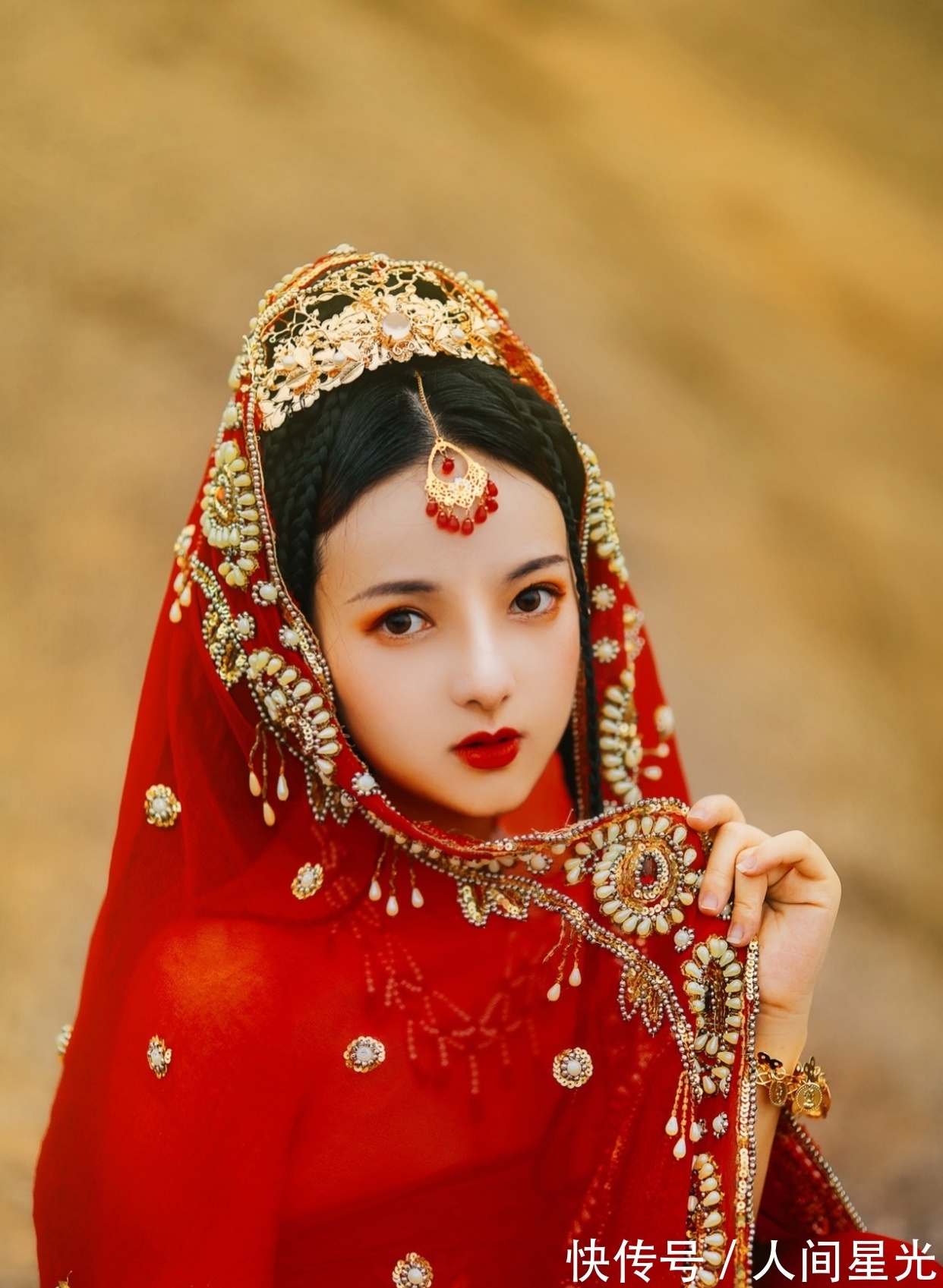 荷叶|诗·十一首丨浅荷叶上珍珠露,深柳塘前小树丫