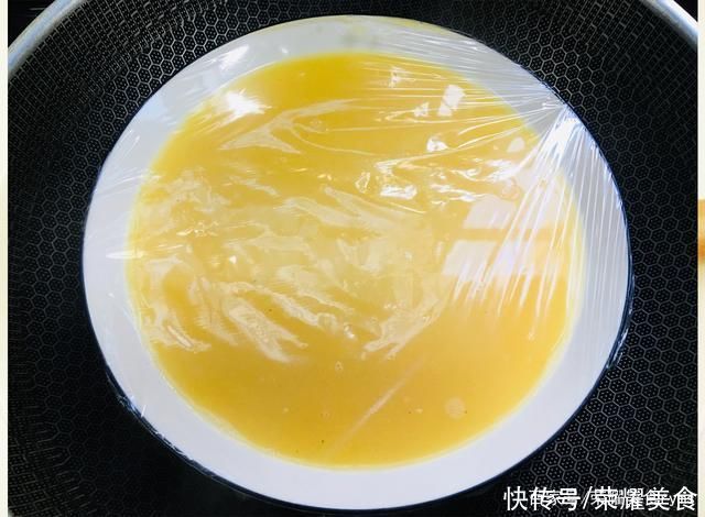 蒸鸡蛋羹,凹凸不平口感差?牢记“5要5不要”,蛋羹好吃像果冻