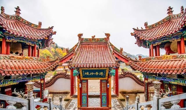 净土寺|西北最值得去的寺庙之一，藏在深山老林处，风景美得不食人间烟火